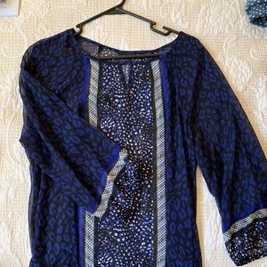 Great blouse for evening out.